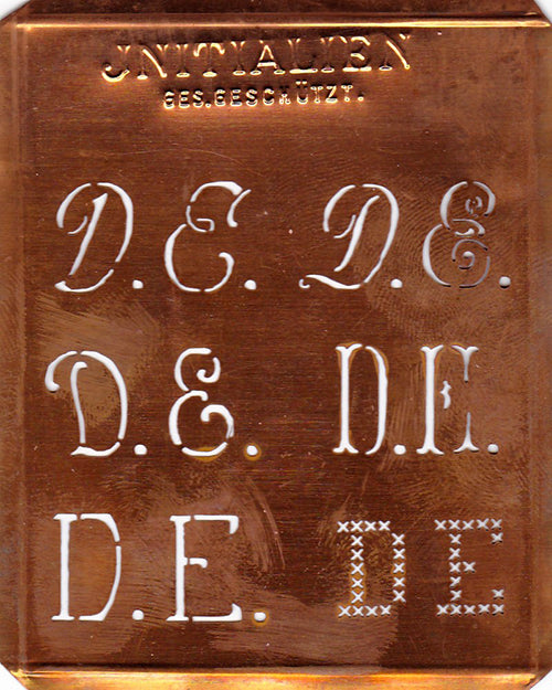 www.knopfparade.de - DE - Hübsche, alte Wäscheschablone mit 6 Monogrammen
