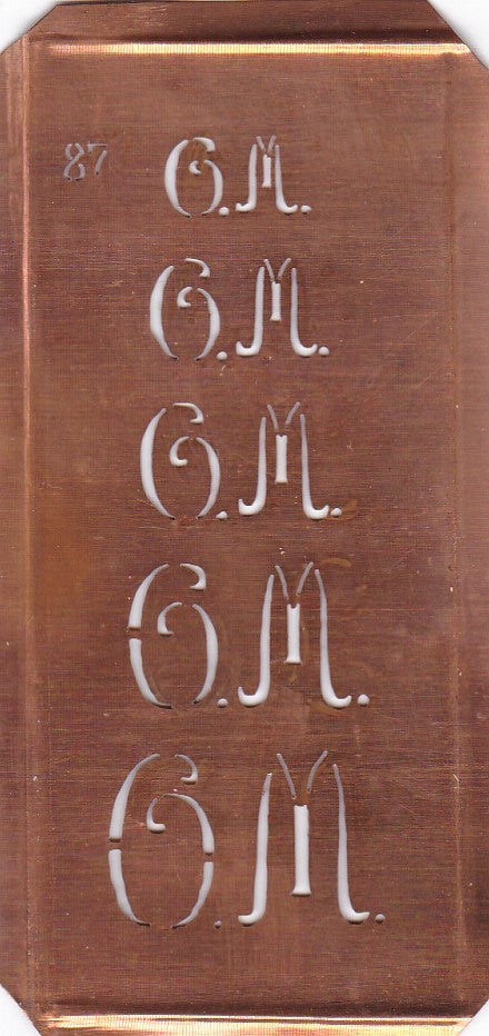Stickschablone mit Monogramm OM in 5 Größen
