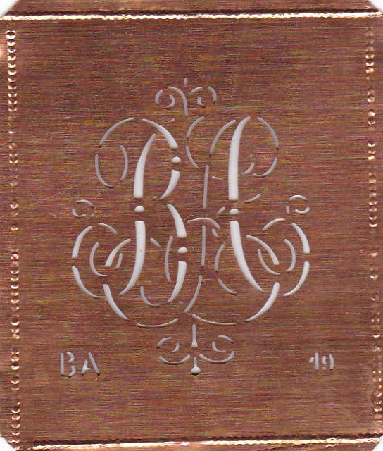 BA - Alte verschlungene zarte Stickschablone