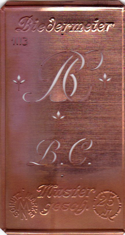 www.knopfparadies.de - BC - Alte Stickschablone mit 2 zarten Monogrammen