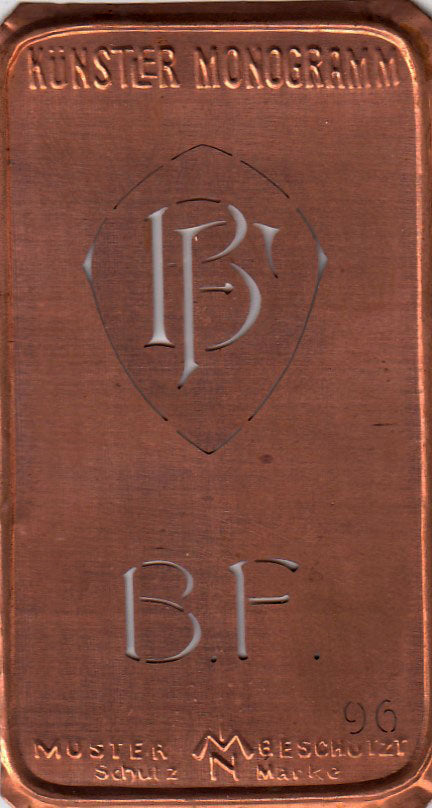 BF - Alte Jugendstil Stickschablone - Medaillon-Design