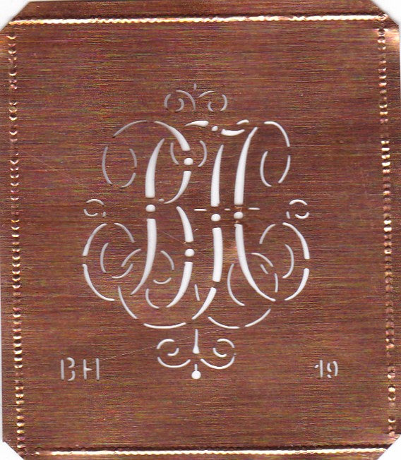 BH - Alte verschlungene zarte Stickschablone
