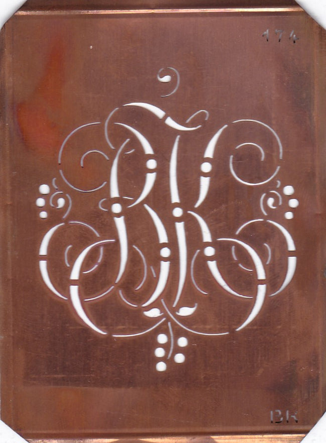 BK - Alte Monogramm Schablone mit Schnörkeln