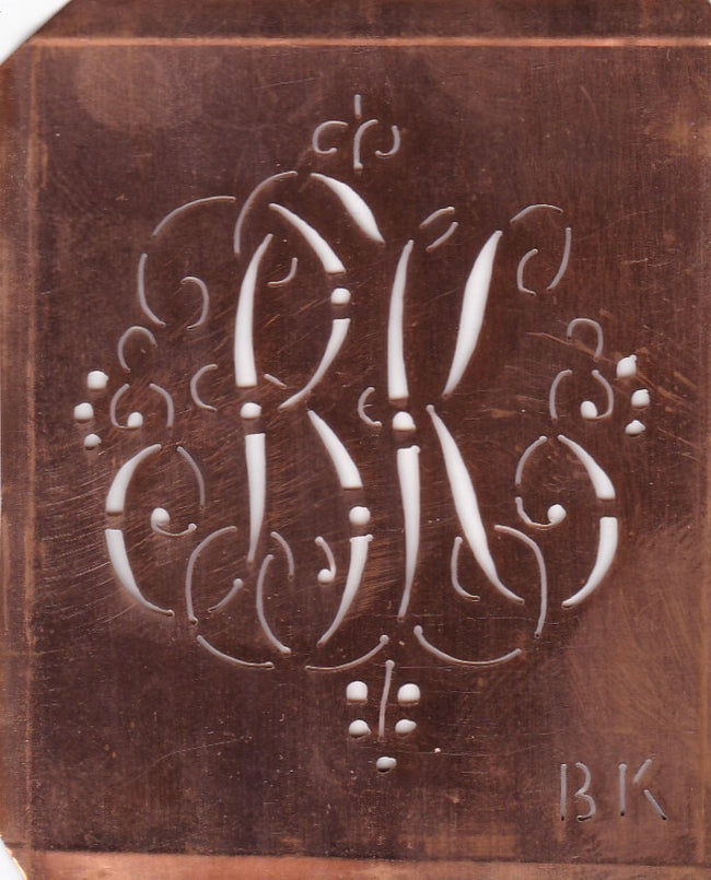 BK - Hübsche alte verschnörkelte Monogrammschablone