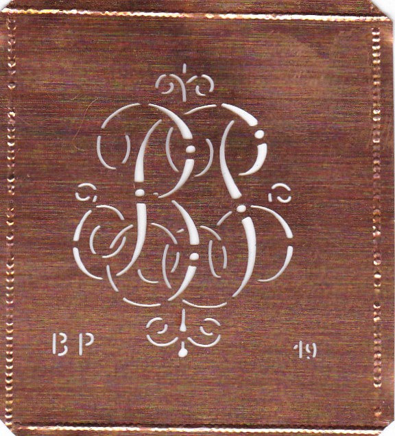 BP - Alte verschlungene zarte Stickschablone