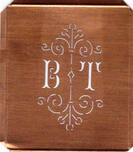 BT - Besonders hübsche alte Monogrammschablone
