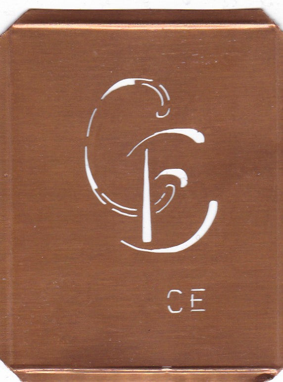 CE - 90 Jahre alte Stickschablone für hübsche Handarbeits Monogramme