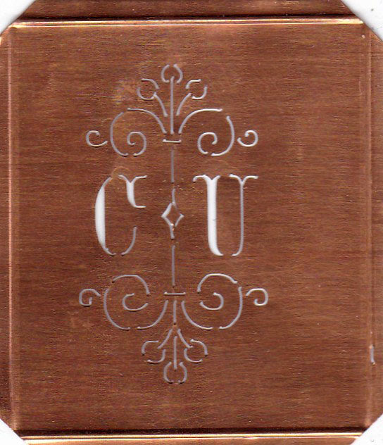 CU - Besonders hübsche alte Monogrammschablone