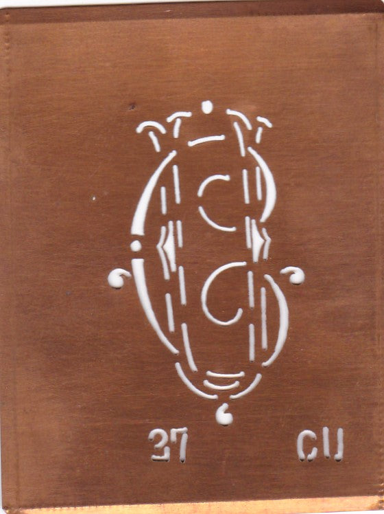 CU - Interessante Monogramm Schablone zum Sticken