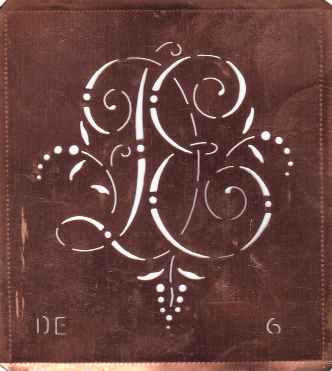DE - Interessante Monogrammschablone aus Kupferblech