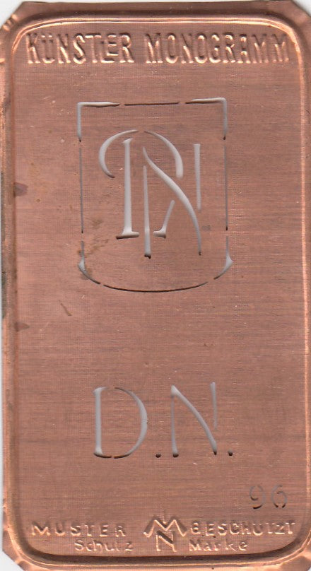 DN - Alte Jugendstil Stickschablone - Medaillon-Design