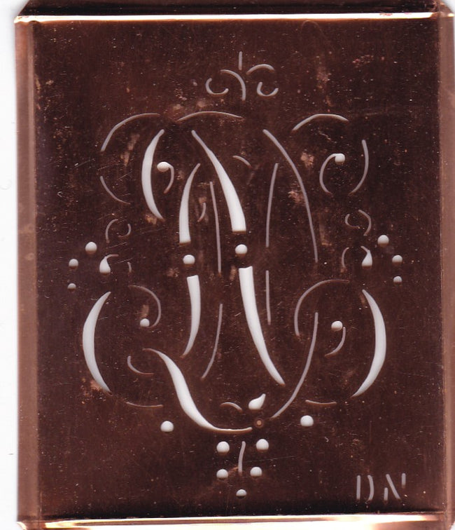 DN - Alte Monogramm Schablone mit nostalgischen Schnörkeln