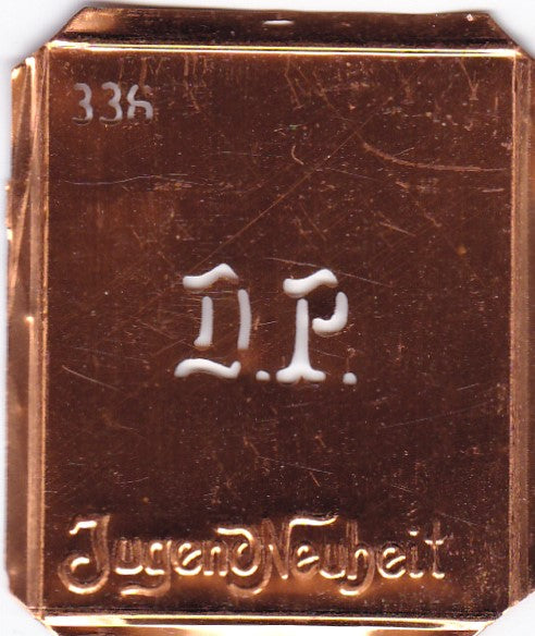 DP - Kleine Monogramm Schablone zum Besticken von Herrenhemden