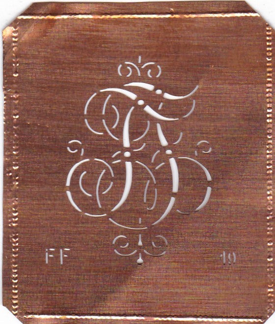 FF - Alte verschlungene zarte Stickschablone
