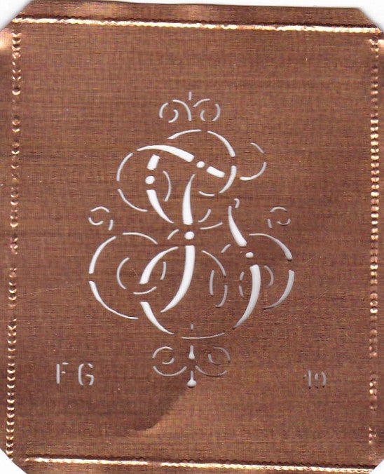 FG - Alte verschlungene zarte Stickschablone