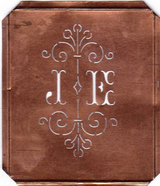 JE - Besonders hübsche alte Monogrammschablone