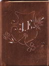 JE - Seltene Stickvorlage - Uralte Wäscheschablone mit Wappen - Medaillon