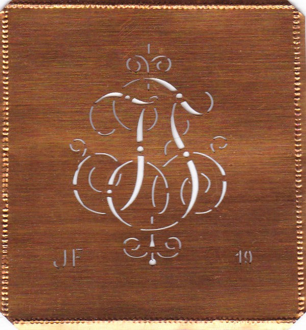 JF - Alte verschlungene zarte Stickschablone