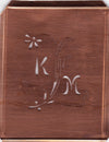 KM - Hübsche, verspielte Monogramm Schablone Blumenumrandung