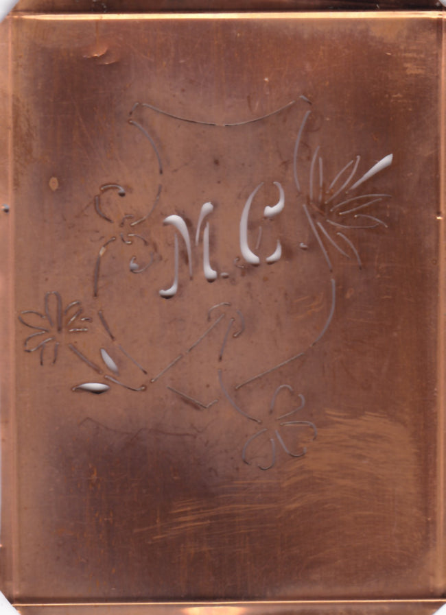 MC - Seltene Stickvorlage - Uralte Wäscheschablone mit Wappen - Medaillon