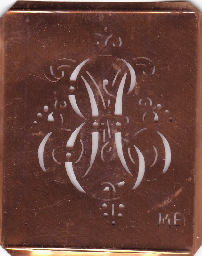 ME - Antiquität aus Kupferblech zum Sticken von Monogrammen und mehr