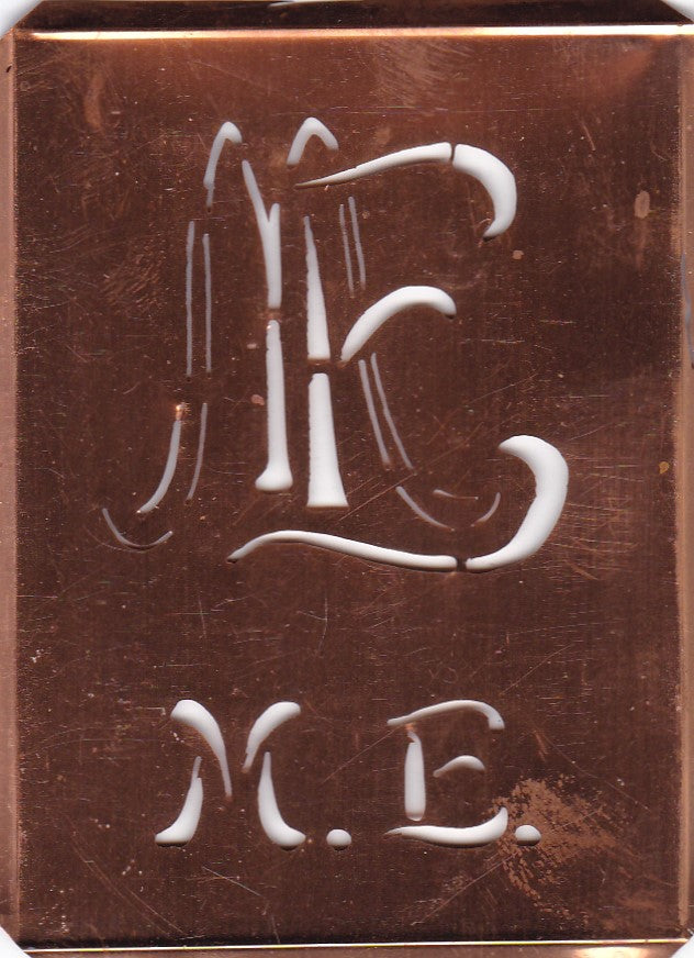 ME - Stickschablone für 2 verschiedene Monogramme