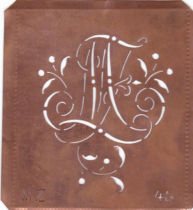 MZ - Alte Schablone aus Kupferblech mit klassischem verschlungenem Monogramm