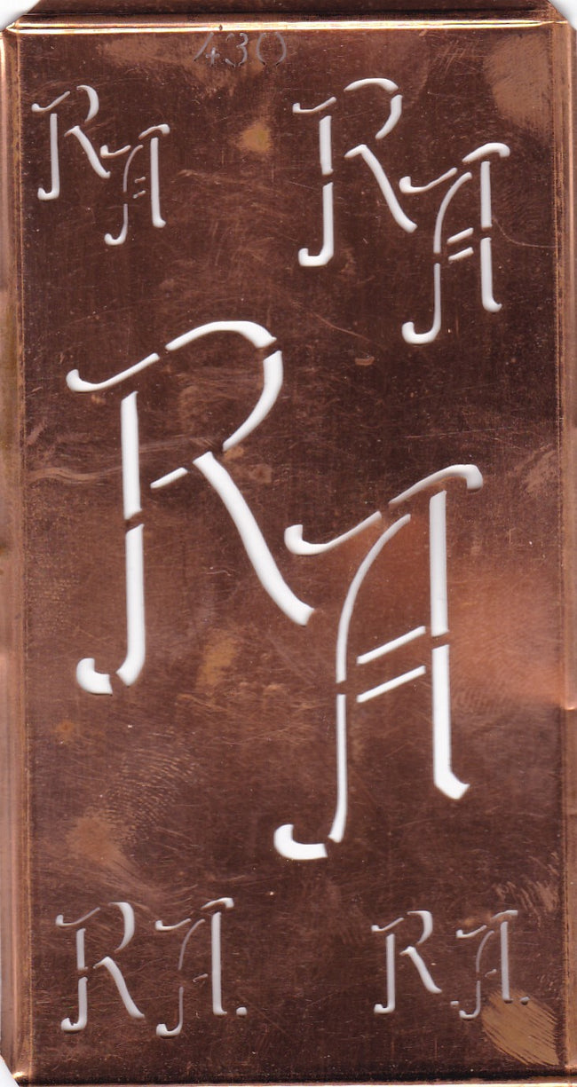 RA - Schablone mitMonogramm in 5 verschiedenen Größen