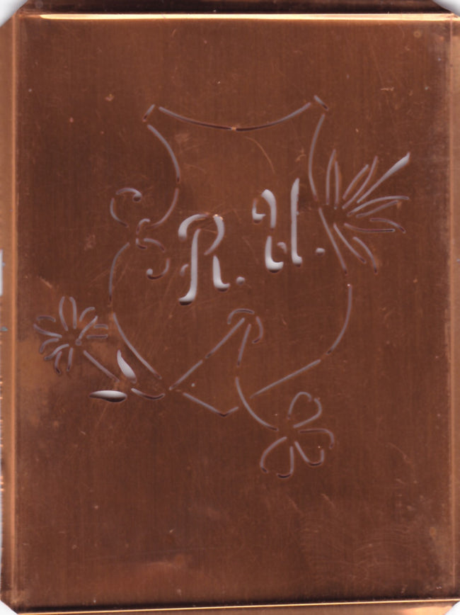 RU - Seltene Stickvorlage - Uralte Wäscheschablone mit Wappen - Medaillon