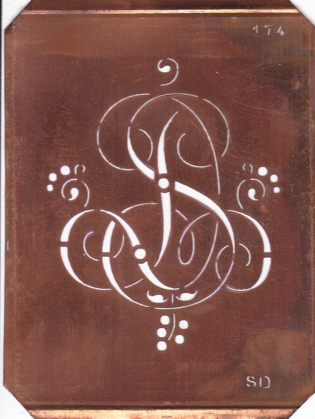 SD - Alte Monogramm Schablone mit Schnörkeln