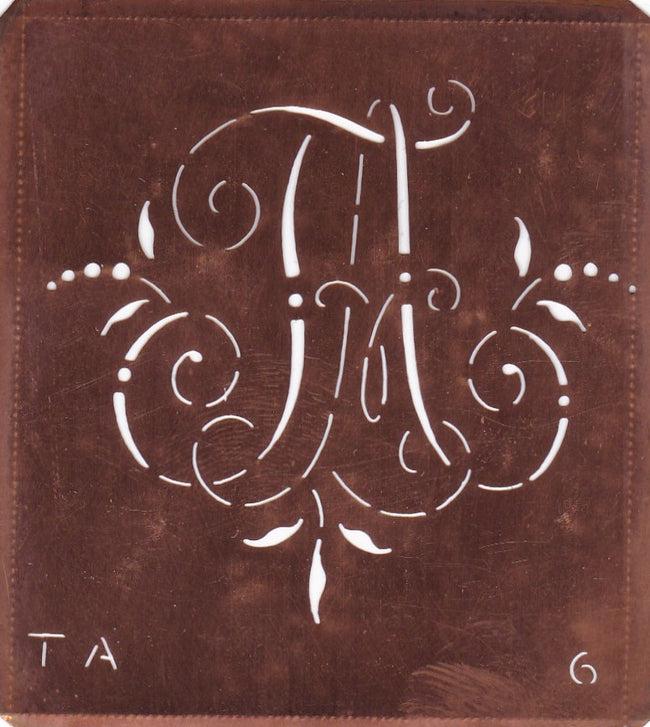 TA - Interessante Monogrammschablone aus Kupferblech