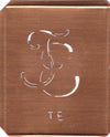 TE - 90 Jahre alte Stickschablone für hübsche Handarbeits Monogramme