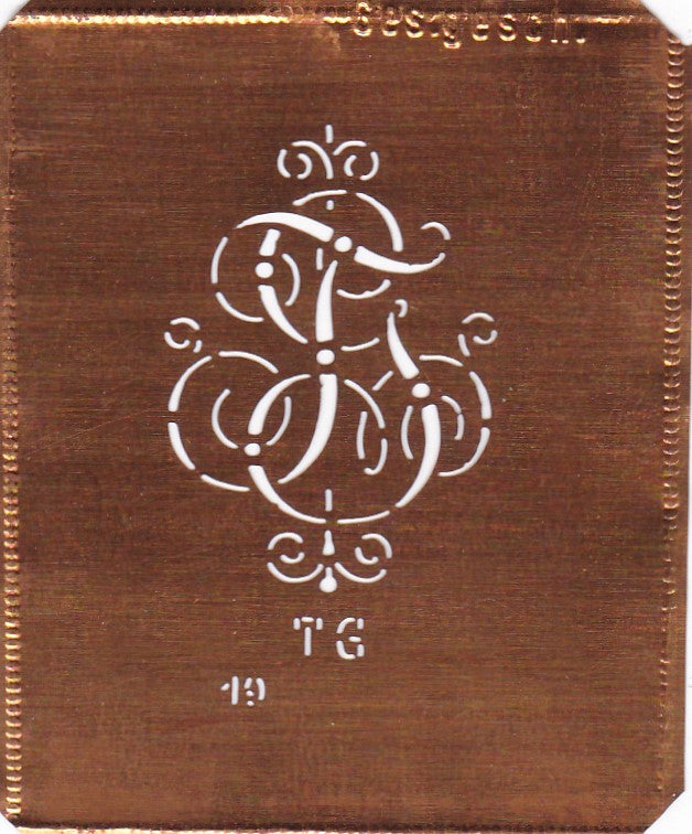 TG - Alte verschlungene zarte Stickschablone