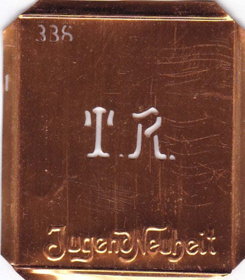 TR - Kleine Monogramm Schablone zum Besticken von Herrenhemden