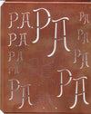 www.knopfparade.de - PA - Große Monogrammschablone mit 12 Monogrammen