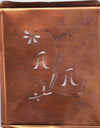 AA - Hübsche, verspielte Monogramm Schablone mit Blumenumrandung