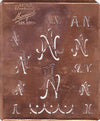 www.knopfparadies.de - AN - Antike Stickschablone aus Kupferblech