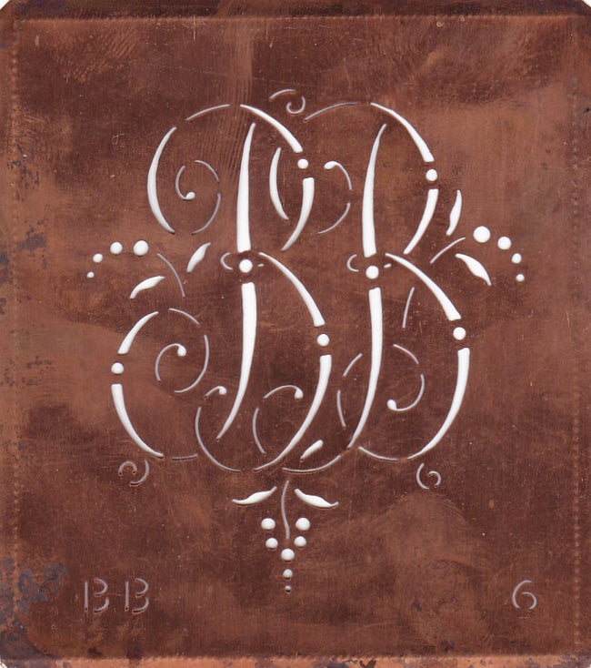 BB - Interessante Monogrammschablone aus Kupferblech