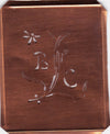BC - Hübsche, verspielte Monogramm Schablone Blumenumrandung