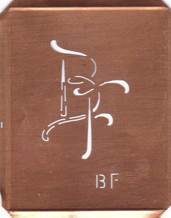 BF - 90 Jahre alte Stickschablone für hübsche Handarbeits Monogramme