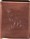CE - Hübsche, verspielte Monogramm Schablone Blumenumrandung