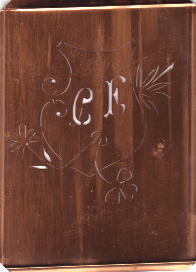 CE - Seltene Stickvorlage - Uralte Wäscheschablone mit Wappen - Medaillon