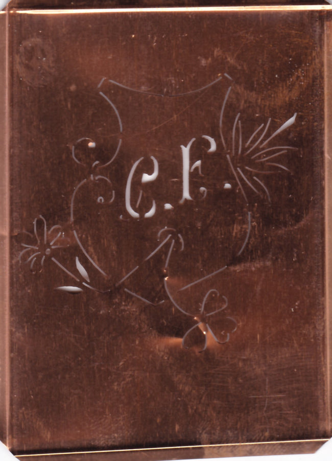 CF - Seltene Stickvorlage - Uralte Wäscheschablone mit Wappen - Medaillon