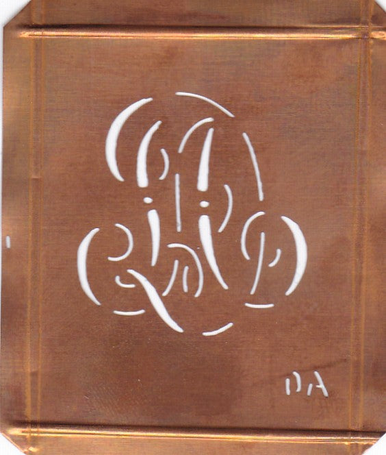 DA - Hübsche alte Kupfer Schablone mit 3 Monogramm-Ausführungen