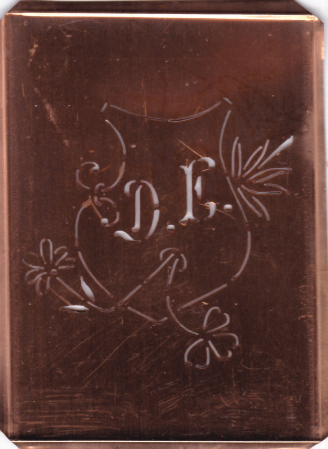 DE - Seltene Stickvorlage - Uralte Wäscheschablone mit Wappen - Medaillon