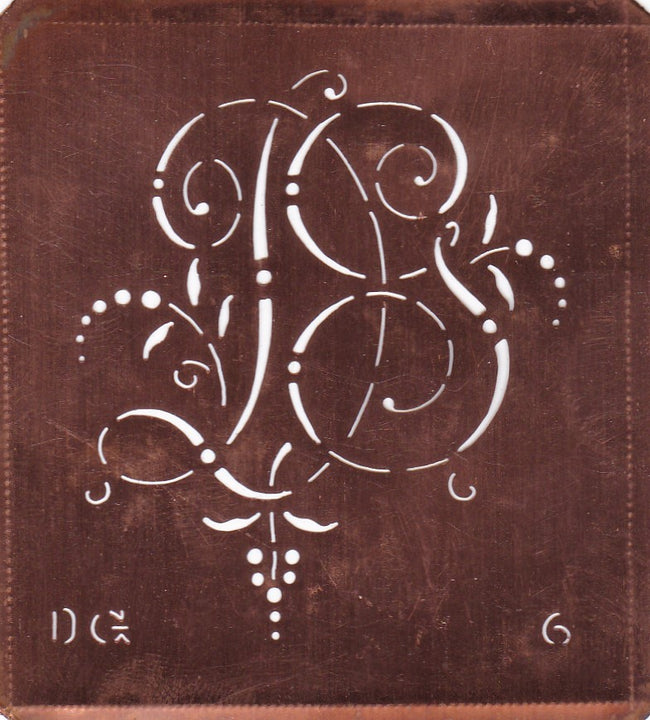 DG - Interessante Monogrammschablone aus Kupferblech
