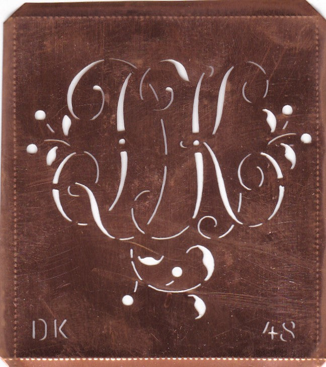 DK - Alte Schablone aus Kupferblech mit klassischem verschlungenem Monogramm 