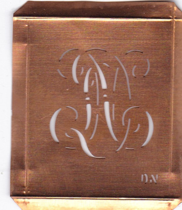 DN - Hübsche alte Kupfer Schablone mit 3 Monogramm-Ausführungen