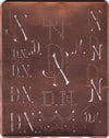 DN - Große attraktive Kupferschablone mit vielen Monogrammen