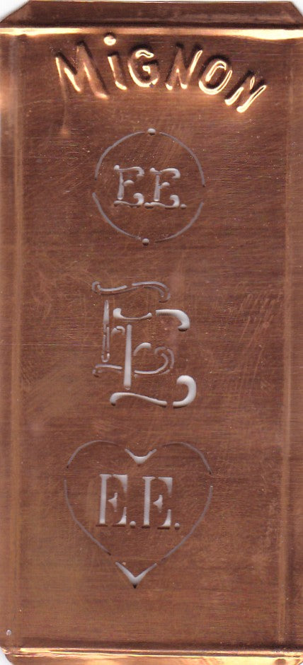 EE - Hübsche alte Kupfer Schablone mit 3 Monogramm-Ausführungen